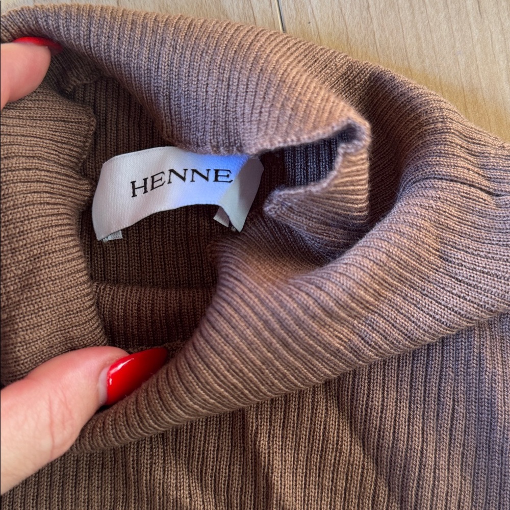 Henne Chocolate Ribbed Turtleneck - Picture 2 of 4
